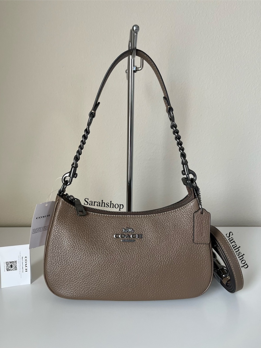 ✅Coach Teri Shoulder Bag